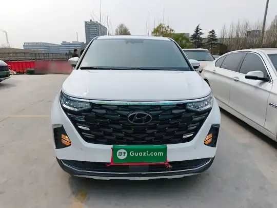 Hyundai Custo 2022 (33200 км)