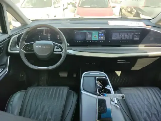 SAIC MAXUS G90 2022 (60800 км)