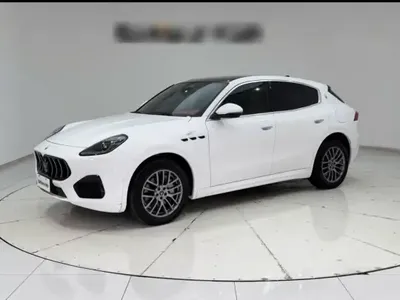 Maserati Grecale 2023 (28500 км)