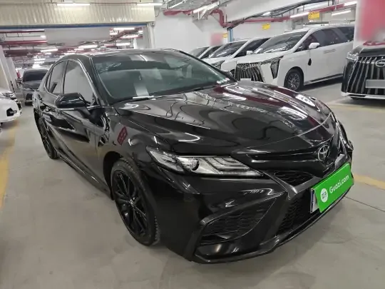 Toyota Camry 2022 (37400 км)