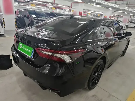 Toyota Camry 2022 (37400 км)