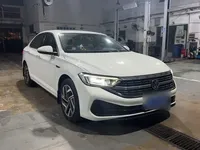 Volkswagen Sagitar 2023 (43800 км)