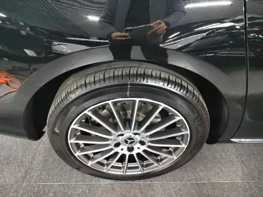 Mercedes-Benz E-Class 2022 (87700 км)