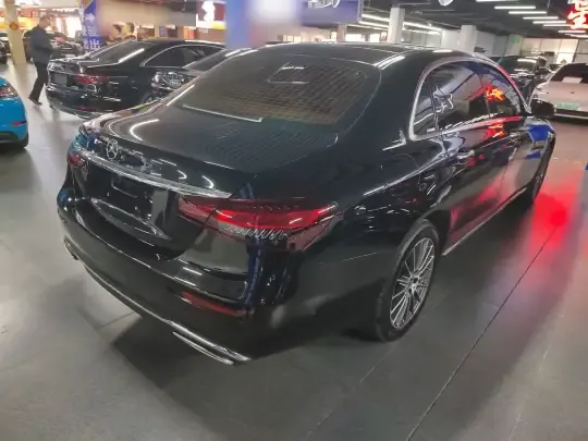 Mercedes-Benz E-Class 2022 (87700 км)