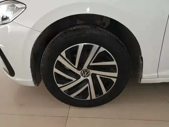 Volkswagen Lavida 2023 (42800 км)
