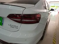 Volkswagen Lavida 2023 (42800 км)