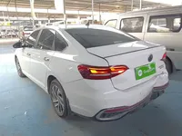 Volkswagen Lavida 2023 (41100 км)