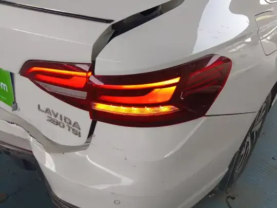 Volkswagen Lavida 2023 (41100 км)