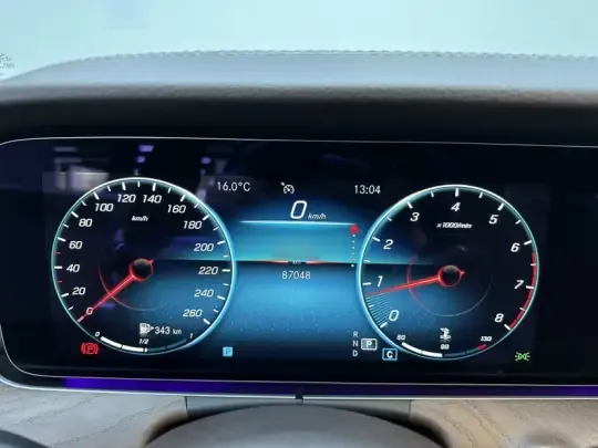 Mercedes-Benz E-Class 2022 (87000 км)