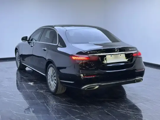 Mercedes-Benz E-Class 2022 (87000 км)