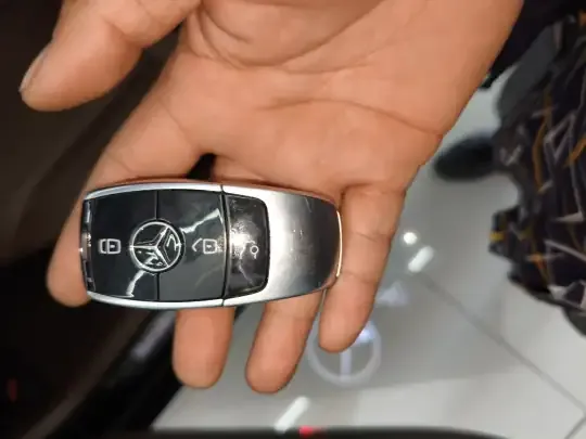 Mercedes-Benz E-Class 2022 (65100 км)