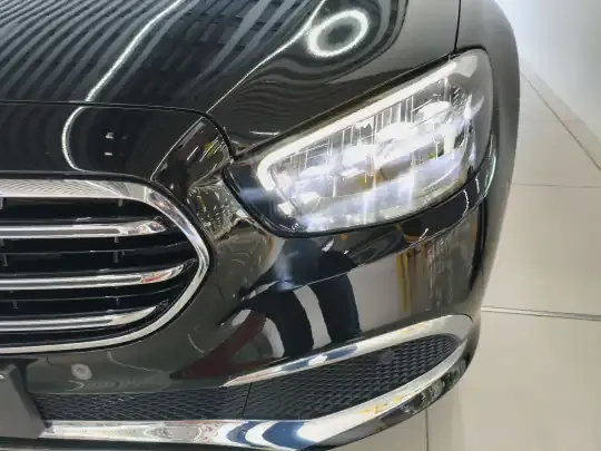 Mercedes-Benz E-Class 2022 (65100 км)