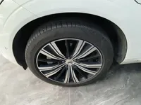 Volvo XC60 New Energy 2023 (112400 км)