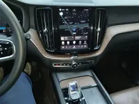 Volvo XC60 New Energy 2023 (112400 км)