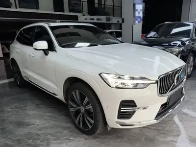 Volvo XC60 New Energy 2023 (112400 км)