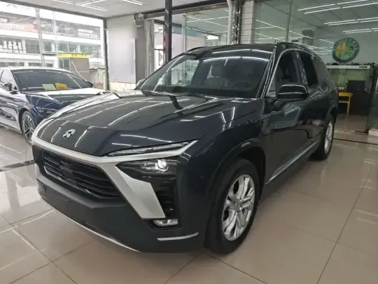 Nio ES8 2022 (59300 км)