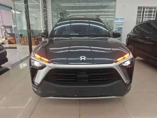 Nio ES8 2022 (59300 км)