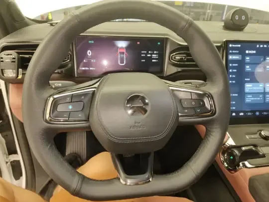 Nio EC6 2022 (98699 км)