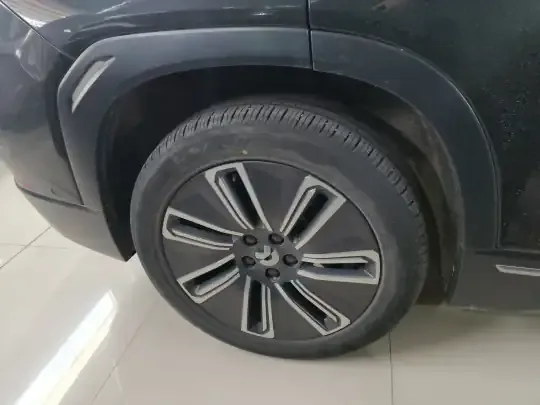 Nio ES7 2022 (89900 км)