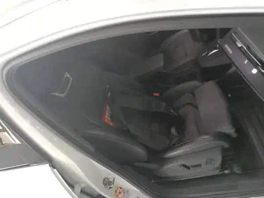 Audi Q4 e-tron 2022 (27799 км)