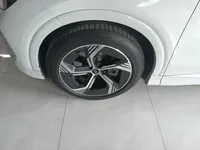 Audi Q4 e-tron 2022 (27799 км)