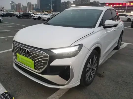 Audi Q4 e-tron 2022 (52600 км)