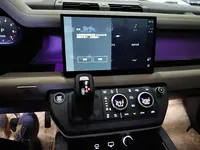 Land Rover Defender 2023 (18500 км)