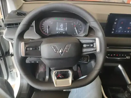 Wuling Jiachen 2022 (65000 км)