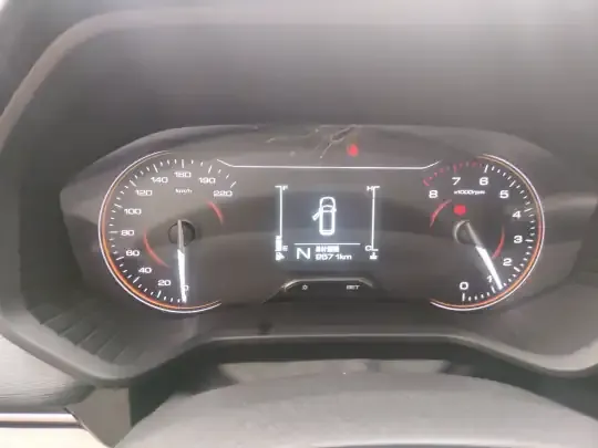 Wuling Jiachen 2022 (9600 км)