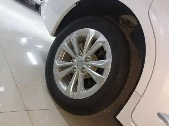 Wuling Jiachen 2022 (26200 км)