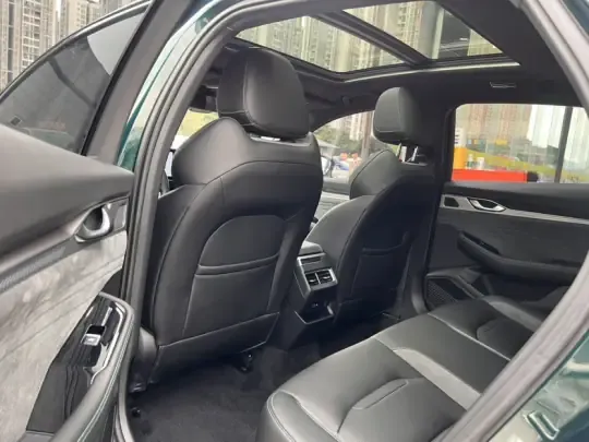Geely Auto Preface 2023 (8900 км)