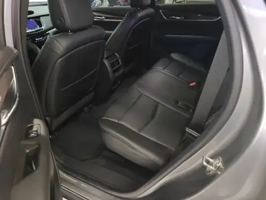 Cadillac XT5 2022 (37300 км)