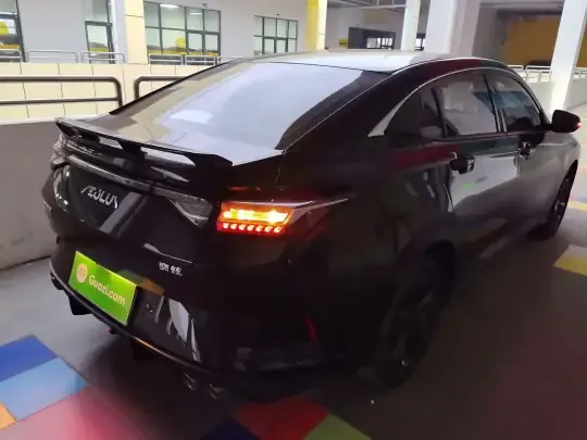 Dongfeng Aeolus Yixuan 2023 (34000 км)