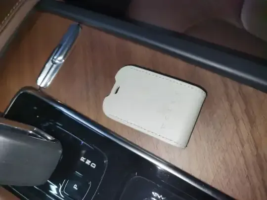 Volvo XC90 2023 (91800 км)