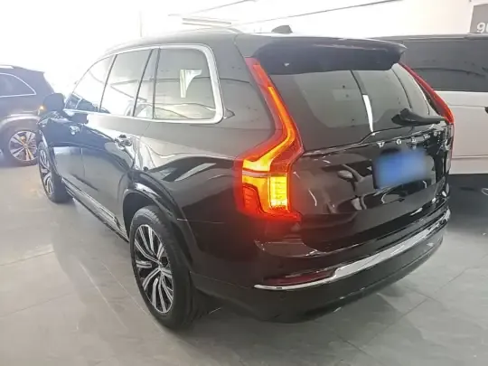 Volvo XC90 2023 (86200 км)