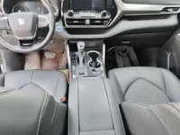 Toyota Crown Kluger 2022 (62699 км)
