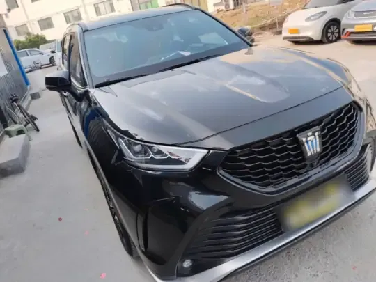Toyota Crown Kluger 2022 (62699 км)