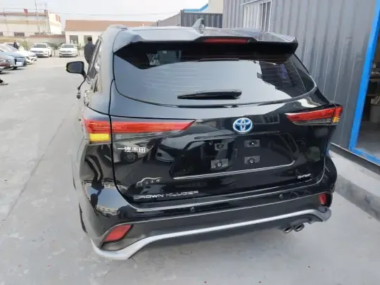 Toyota Crown Kluger 2022 (62699 км)