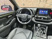 Toyota Crown Kluger 2022 (41700 км)