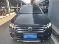 Volkswagen Tiguan L 2023 (165100 км)