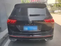 Volkswagen Tiguan L 2023 (165100 км)