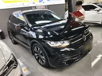 Volkswagen Tiguan L 2023 (52600 км)