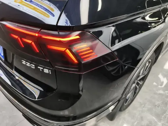 Volkswagen Tiguan L 2023 (52600 км)