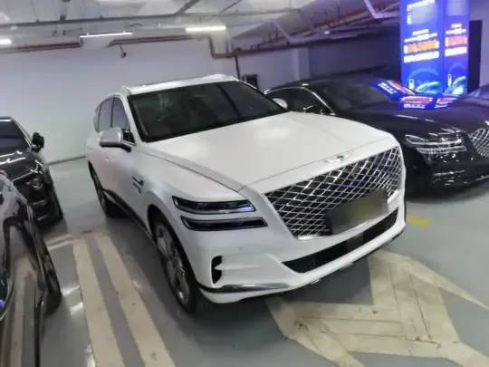 Genesis GV80 2023 (30900 км)