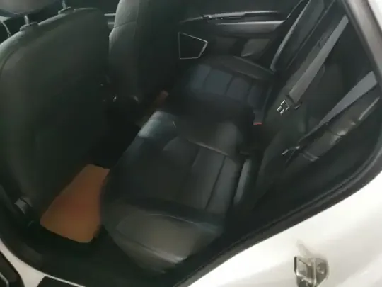 Geely Auto Emgrand New Energy 2022 (43000 км)