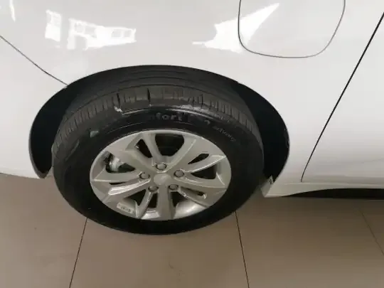 Geely Auto Emgrand New Energy 2022 (43000 км)