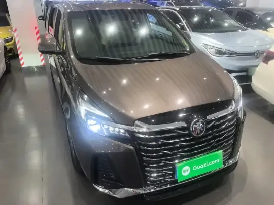Buick GL8 2023 (45599 км)