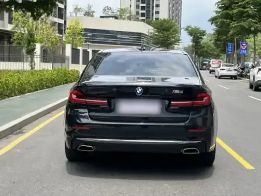BMW 5 Series 2022 (61200 км)