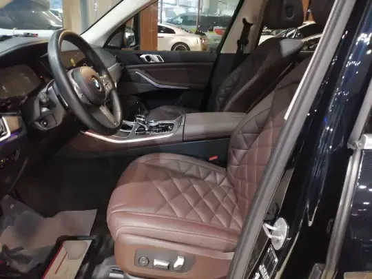 BMW X5 2022 (43900 км)