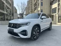 Volkswagen Tayron X 2023 (17900 км)